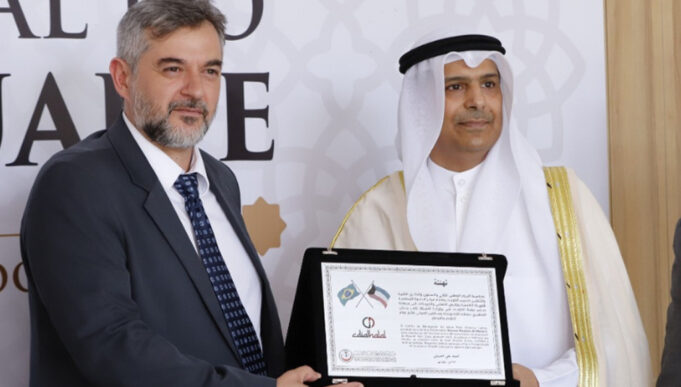 Diretor do CDIAL Ziad Ahmad Saifi, participa das comemorações pelo 62º Dia Nacional do Kuwait e o 32º Dia da Libertação do país