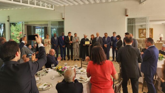CDIAL participa de almoço realizado pela embaixada do Líbano em homenagem à visita do Mufti de Zahle e Bekaa, Dr. Sheikh Ali Al-Ghazzawi.