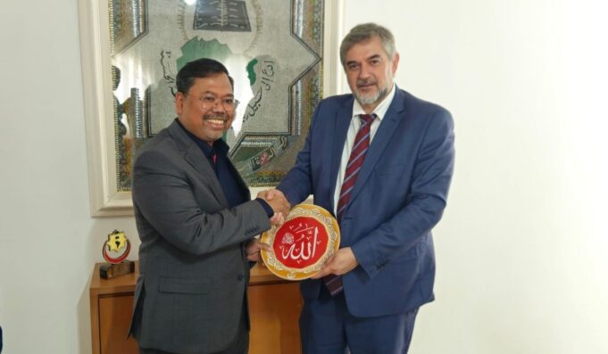 CDIAL recebe visita oficial do Embaixador da Malásia no Brasil